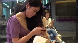 4K-街拍青春玉足8