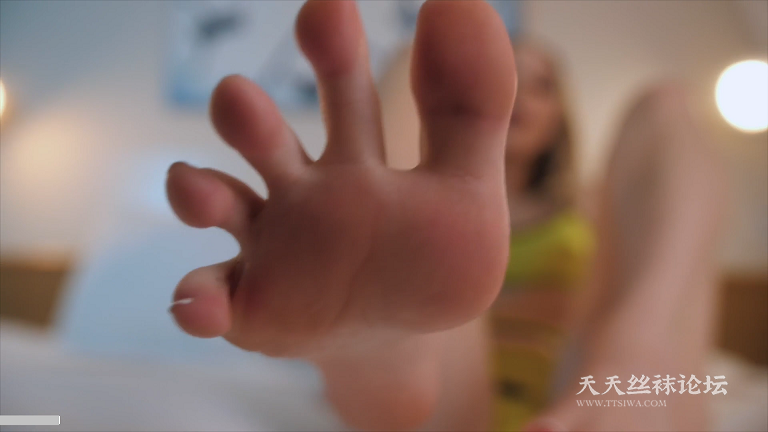 Lily Larimar – Pov L[00_05_28][20250628-143601].png