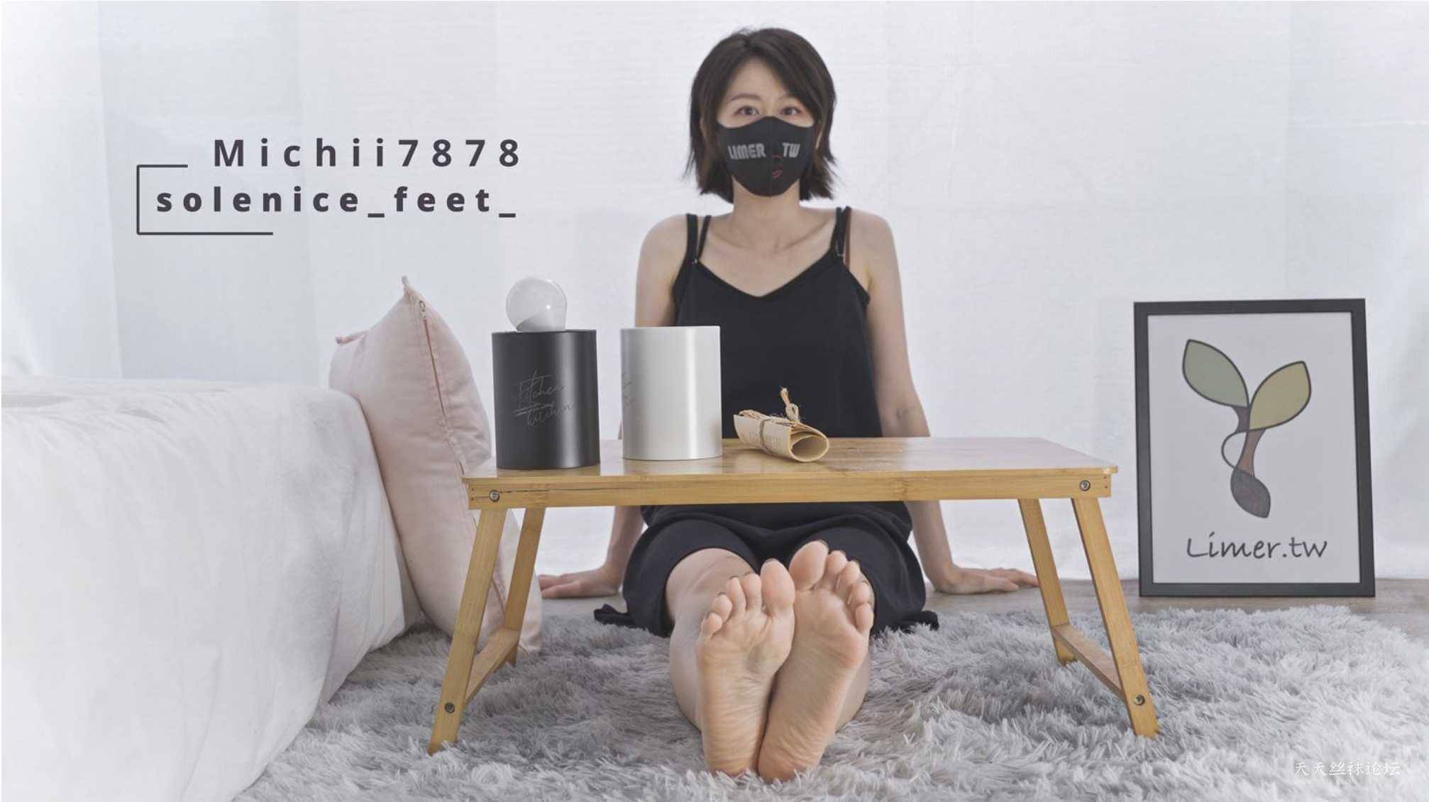 Limerence Michii 夾腳拖 X ASMR 桌底偷窺視角胖次露出 20min 4K影片 (1).jpg