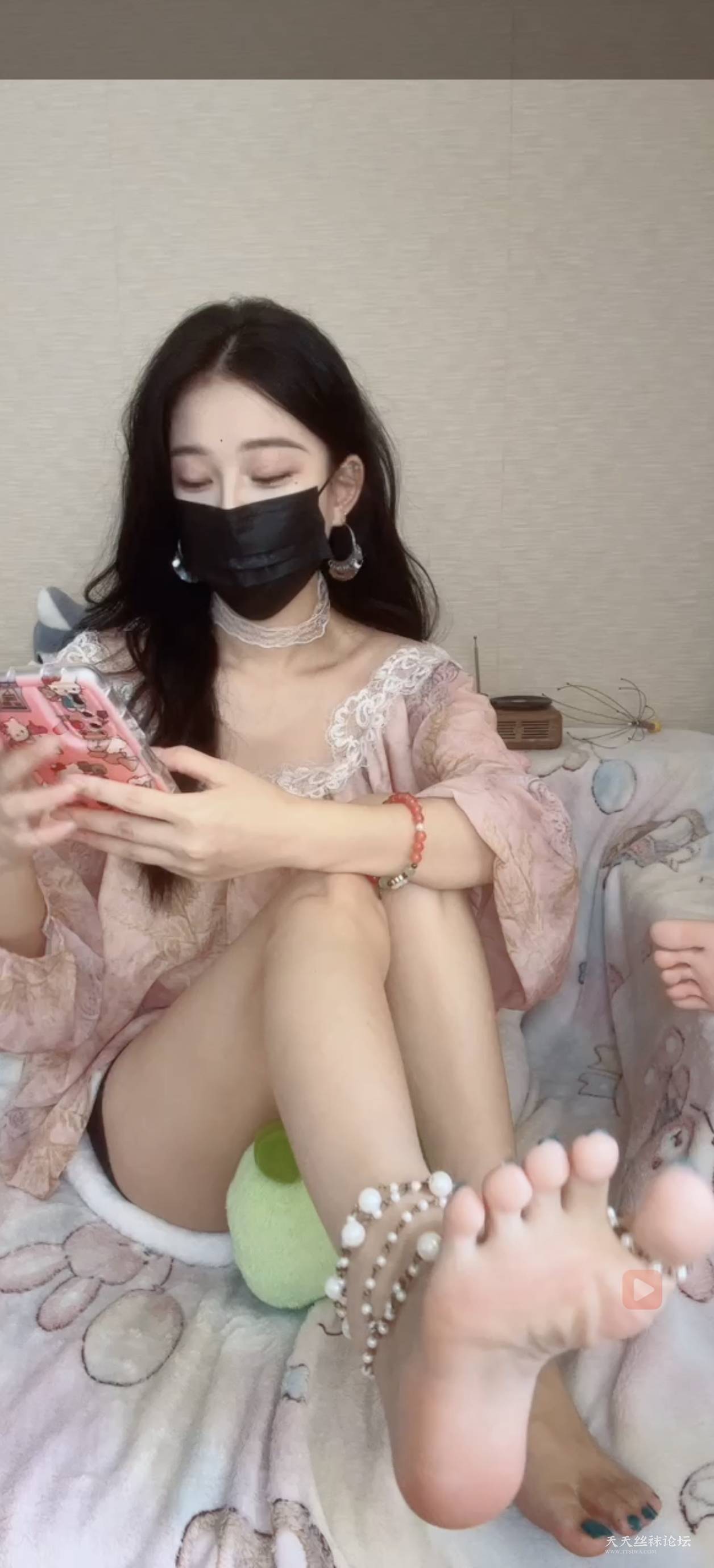 易直播梨花诗秀足2v1g