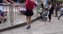 （自由职业妍妍）模拍系列之二十一：玩鞋脚底诱惑