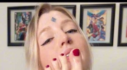 ZeldaHyrule舔自己的小肥脚
